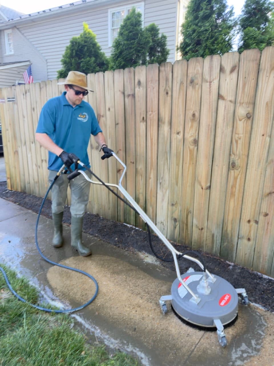 Driveway & Concrete Cleaning