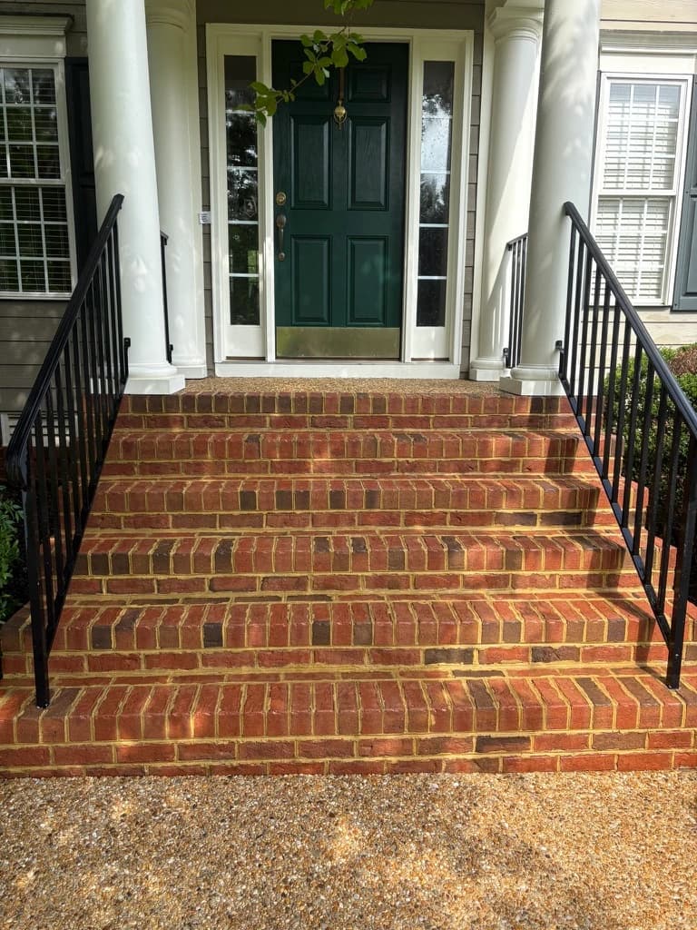 Outdoor Steps & Stairs Cleaning
